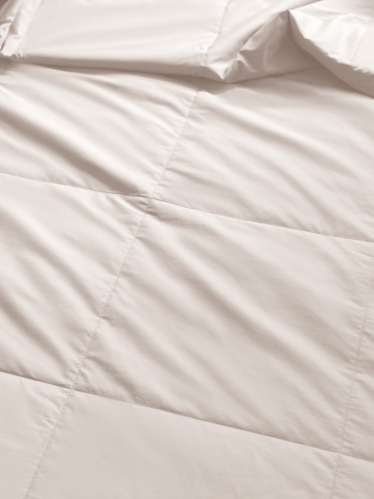 Couette d'été lavable garnie de soie