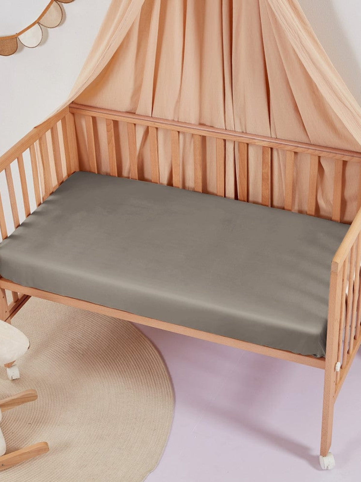 Housse de drap en soie 19 momme pour lit bébé