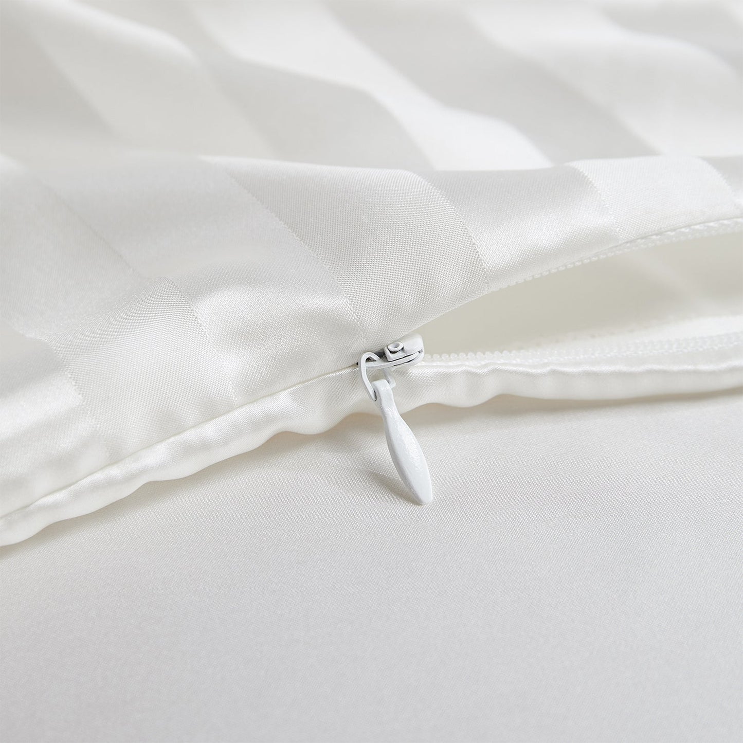 Ensemble de housse de couette en soie rayée 4 pièces - 22 momme