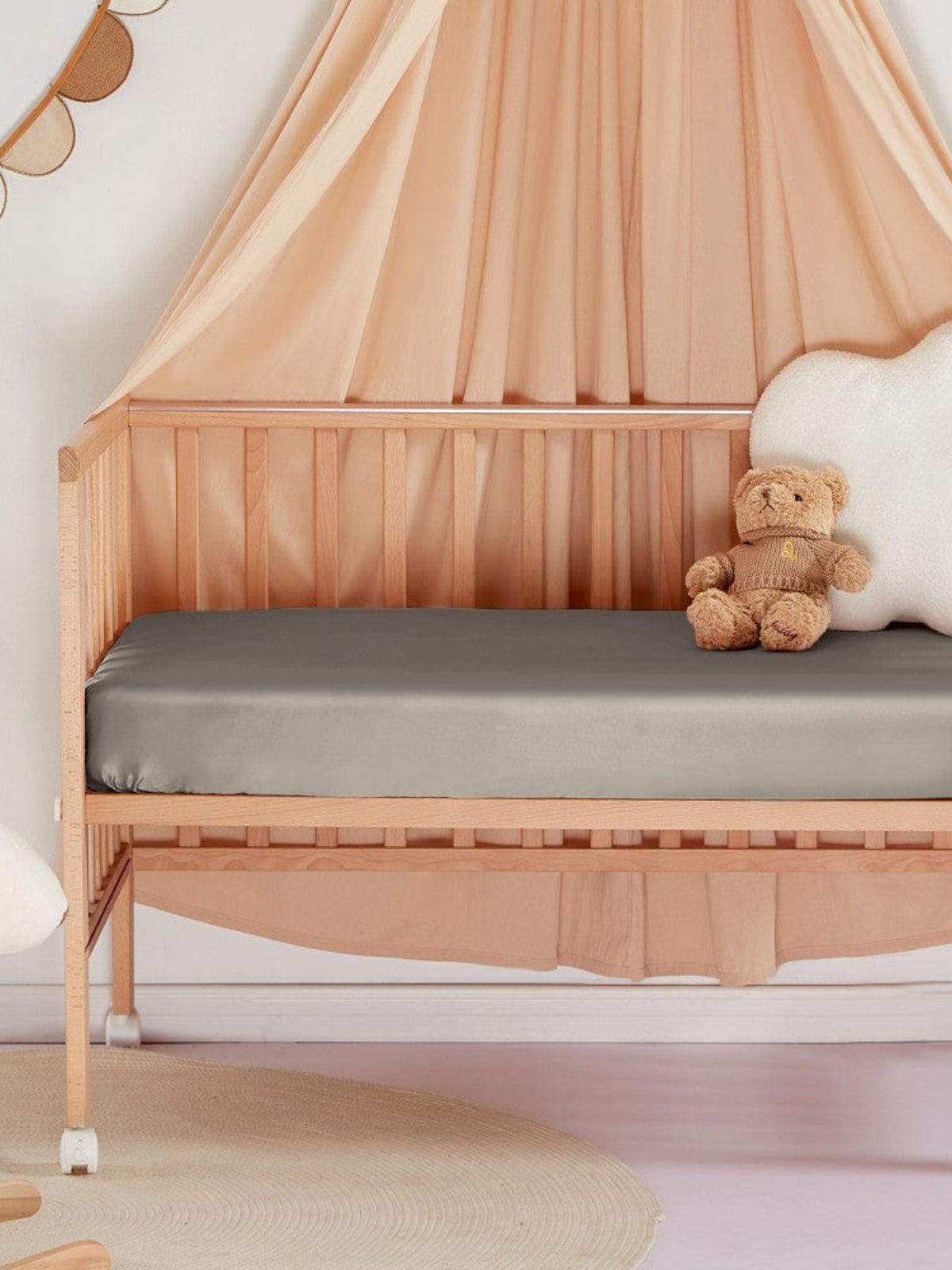Housse de drap en soie 19 momme pour lit bébé