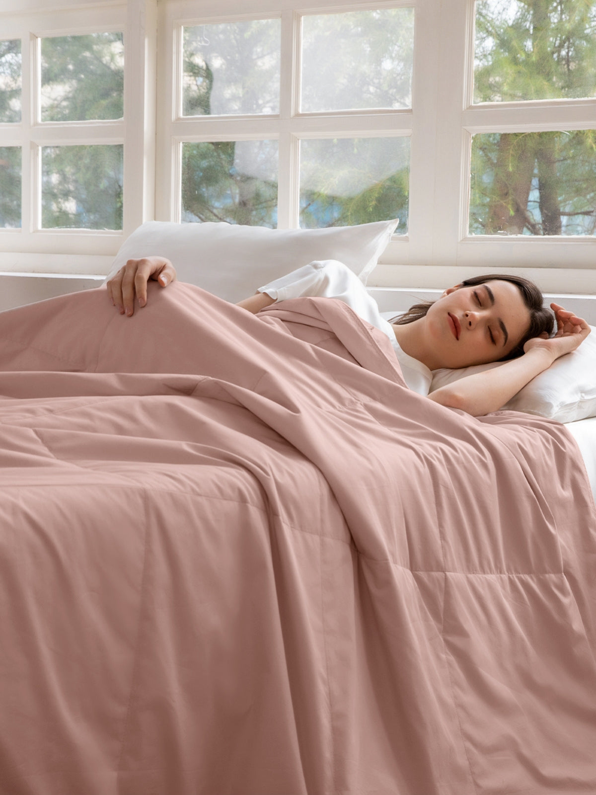 Couette d'été lavable garnie de soie