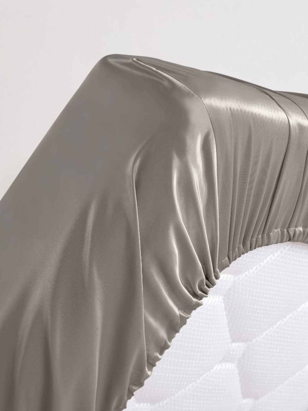 Housse de drap en soie 19 momme pour lit bébé