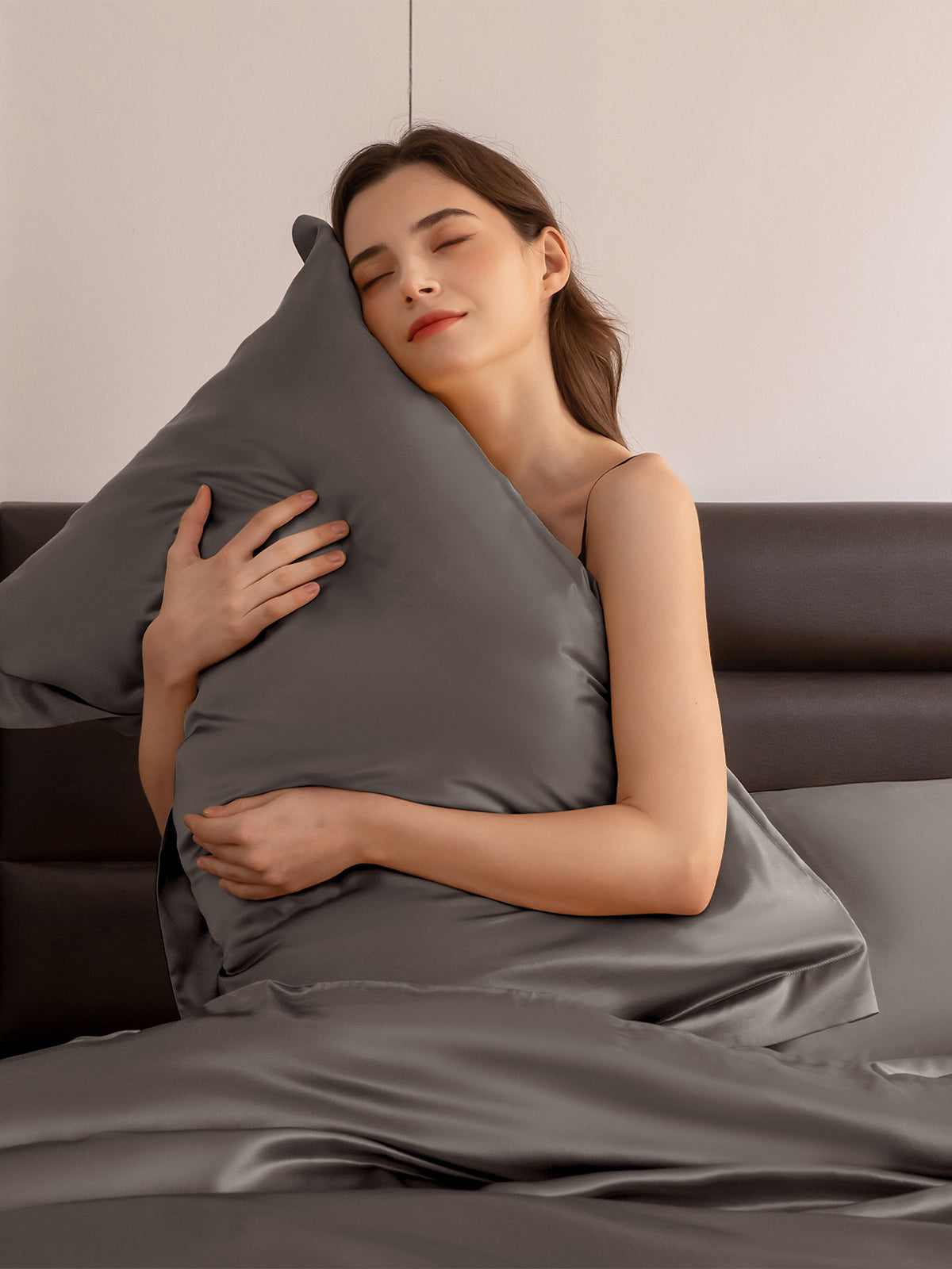 Ensemble de housse de couette en soie supérieur 4 pièces - 22 momme
