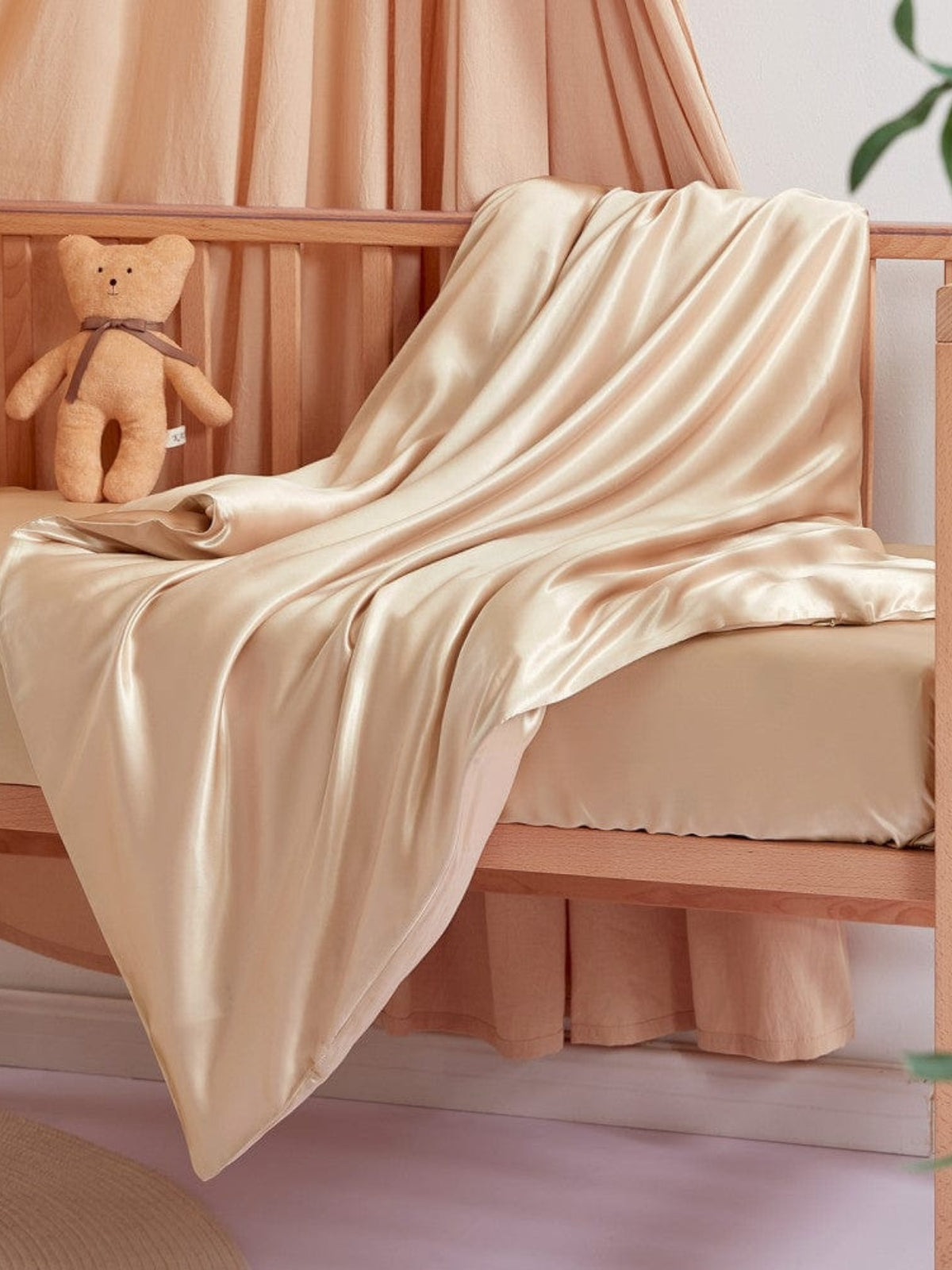 Housse de couette en soie 19 momme pour lit bébé