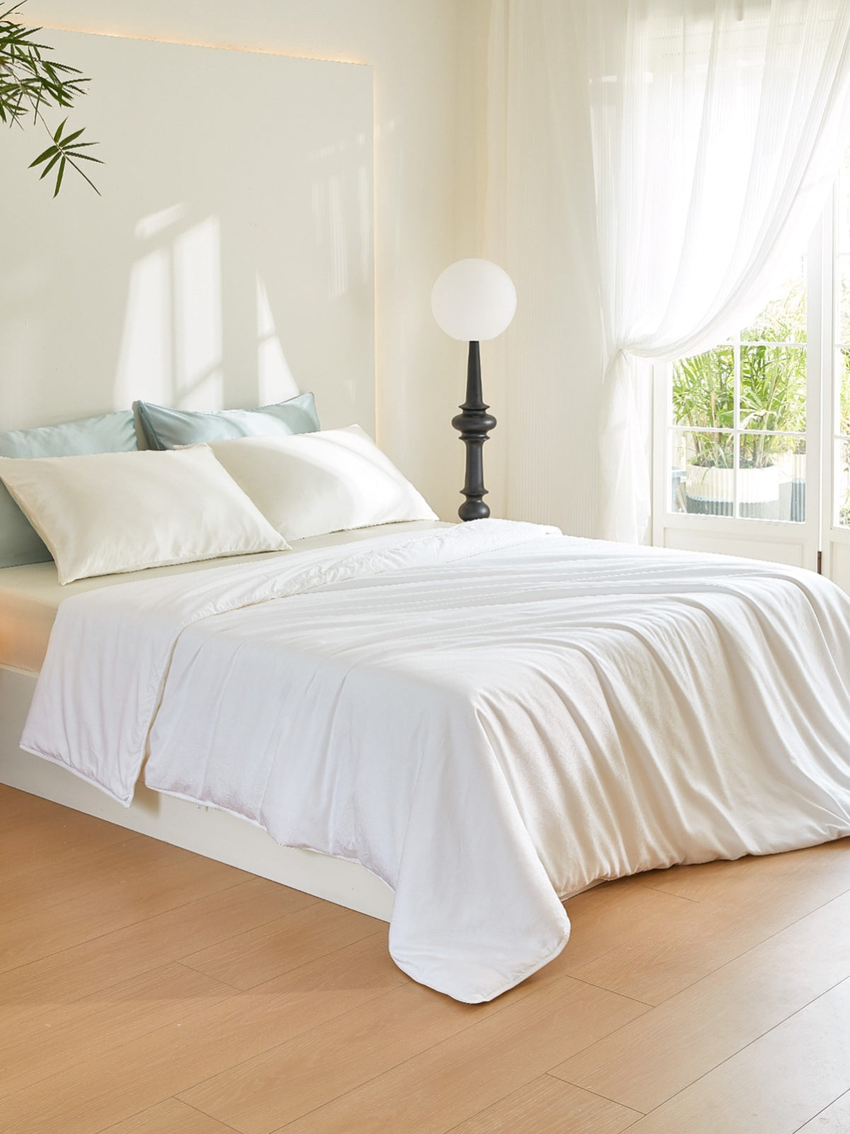 Couette d'été rembourrée de soie