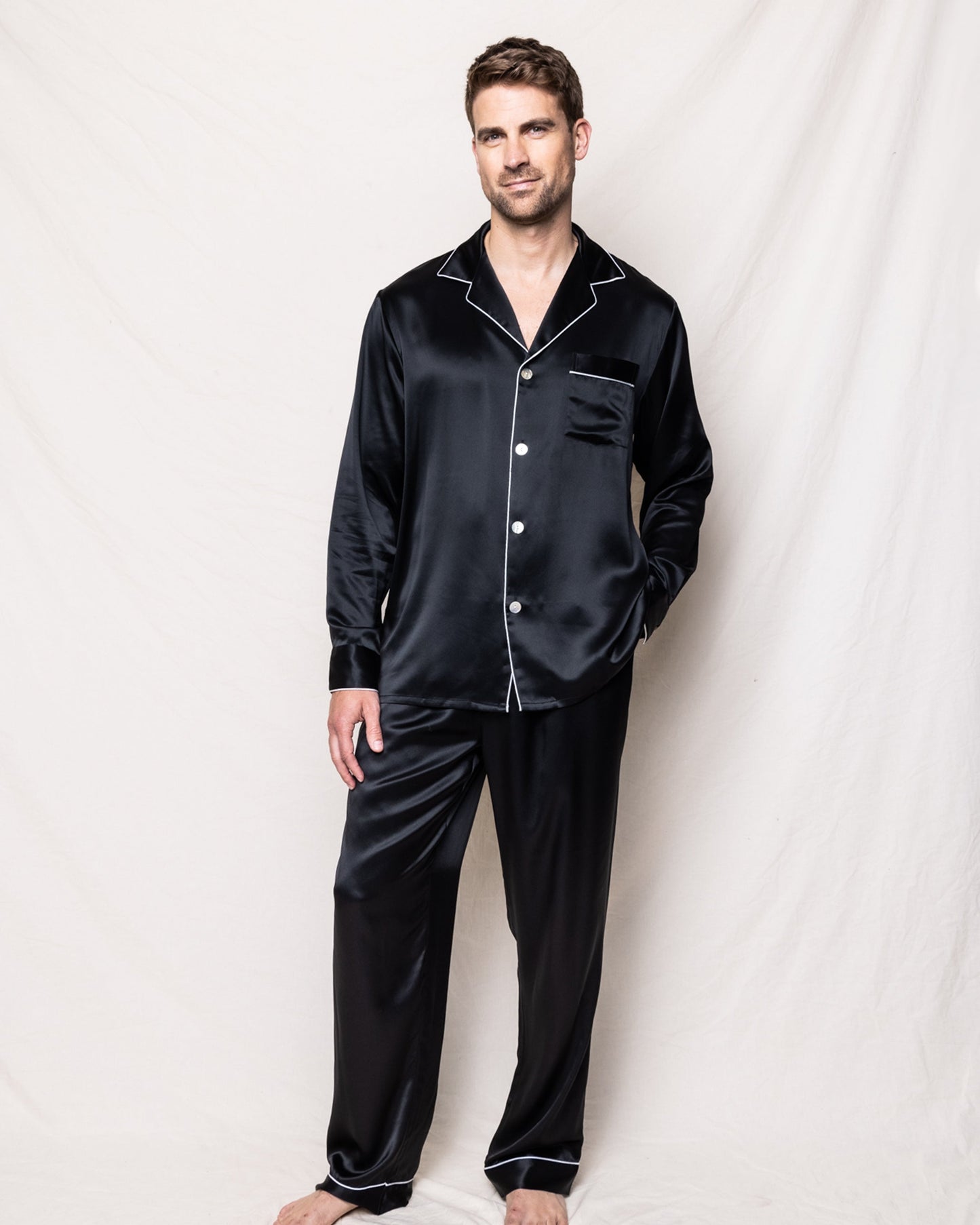 Ensemble de pyjama en soie noir