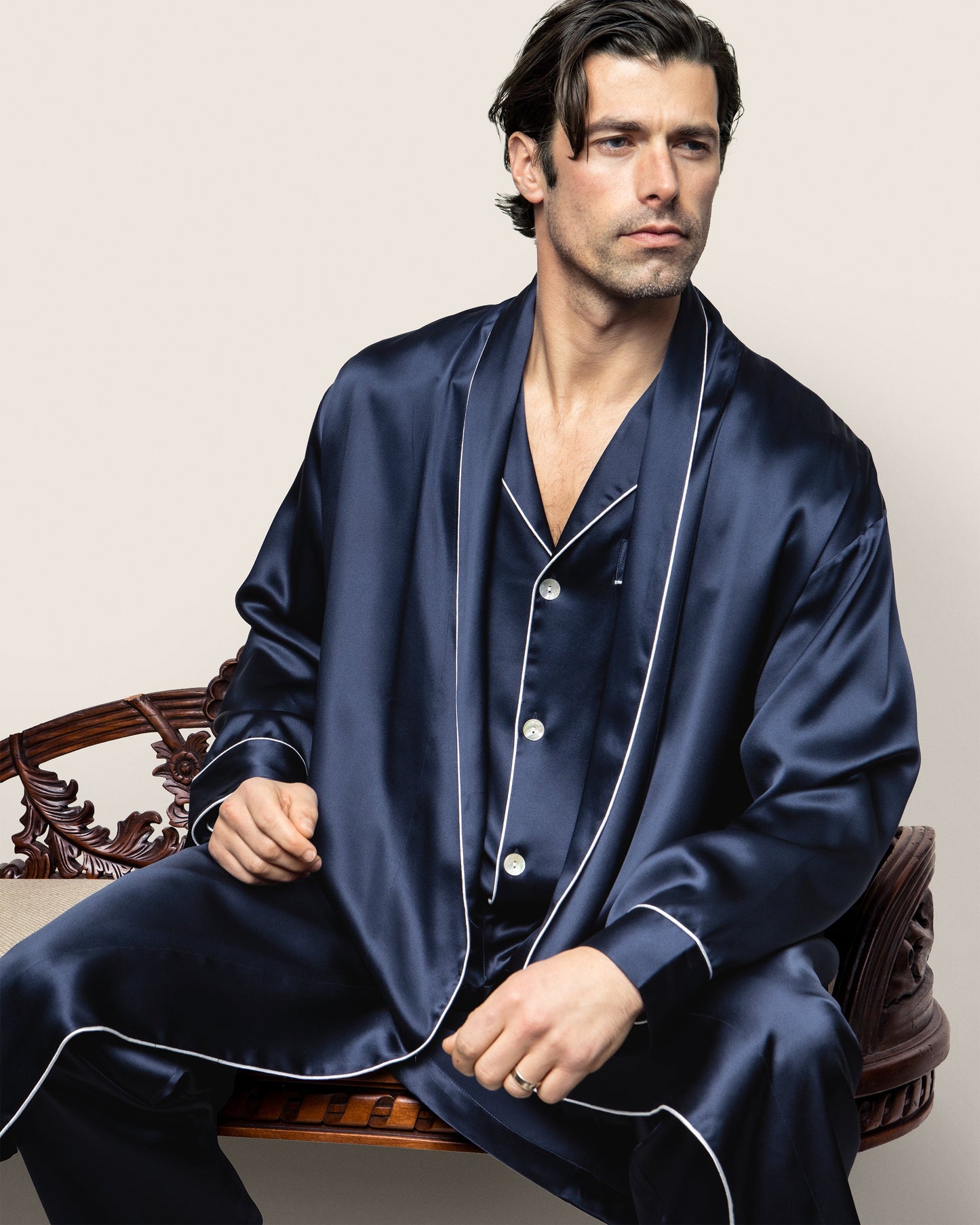 Robe longue en soie bleu marine