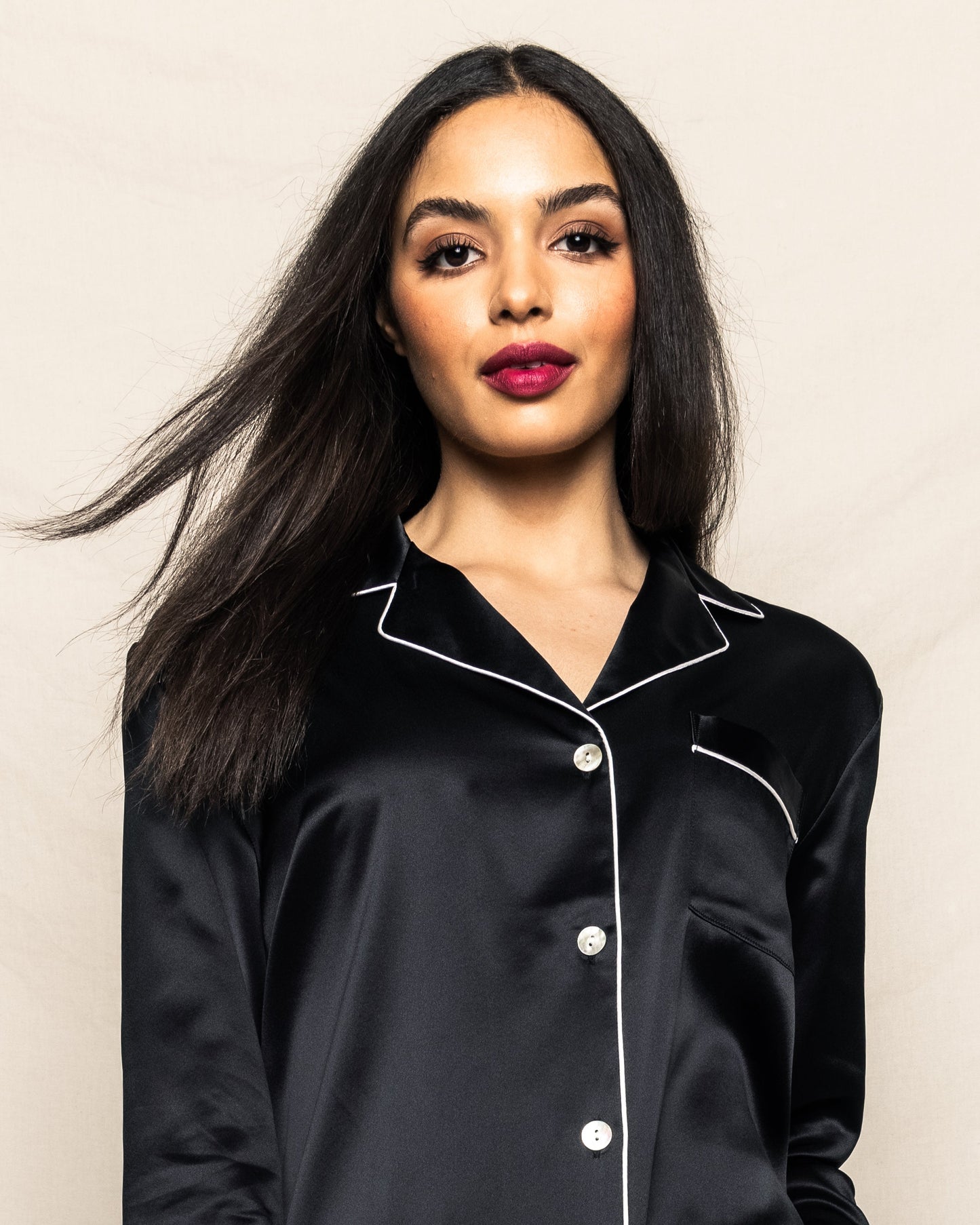 Ensemble de pyjama long en soie noire