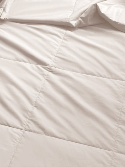 Couette d'été lavable garnie de soie