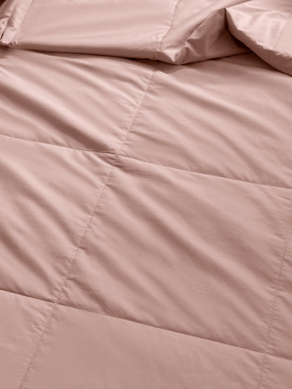 Couette d'été lavable garnie de soie