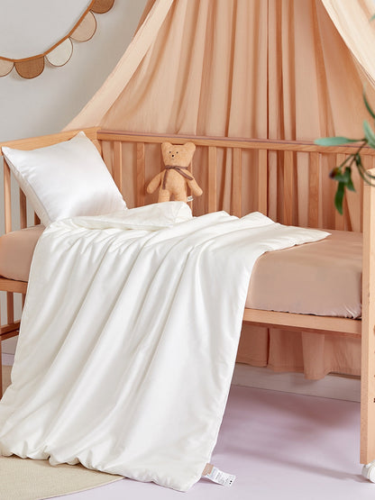 Couette en soie toute saison pour bébé
